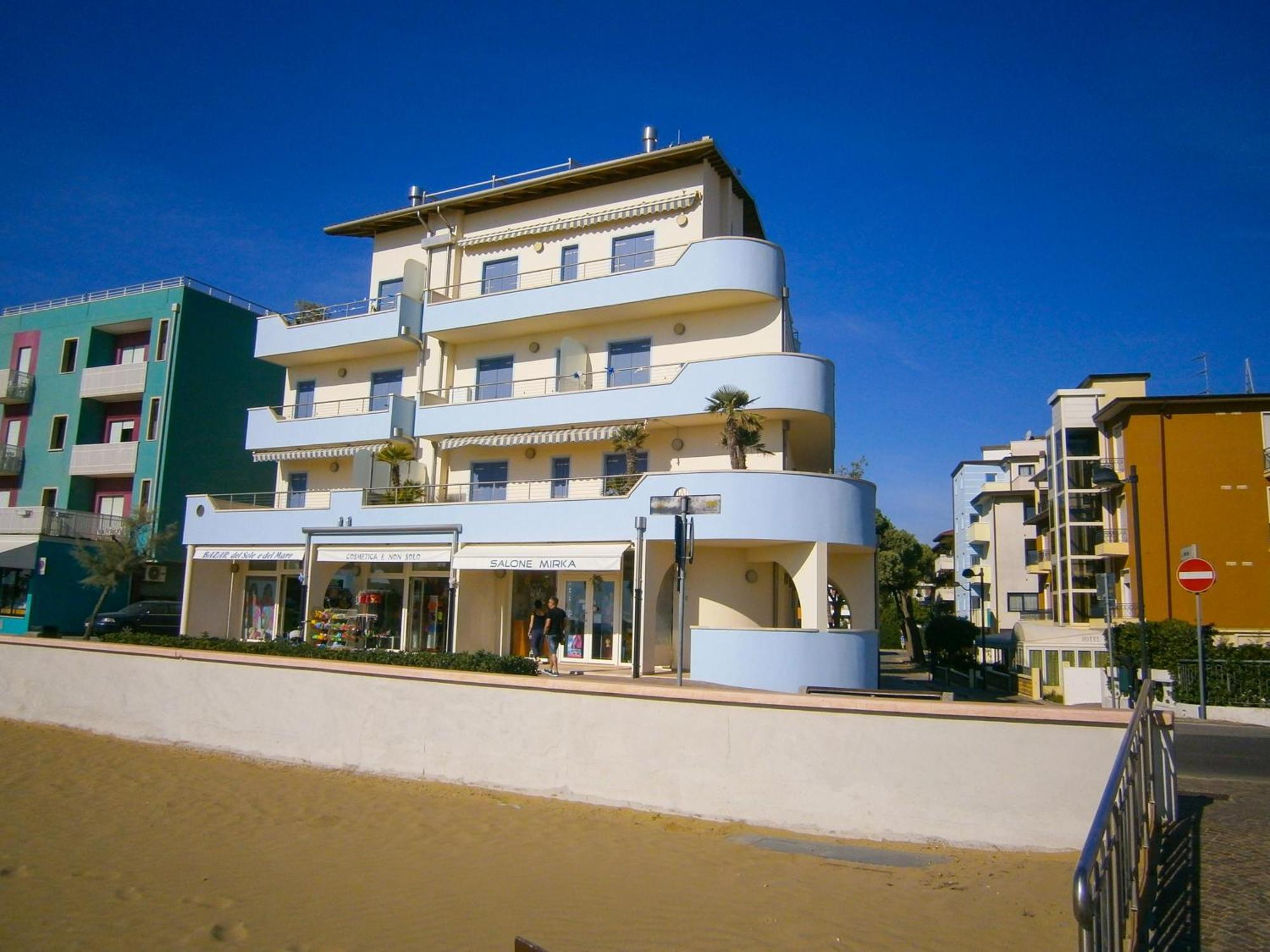 Residence Diana Frontemare - Agenzia Cocal Каорле Экстерьер фото